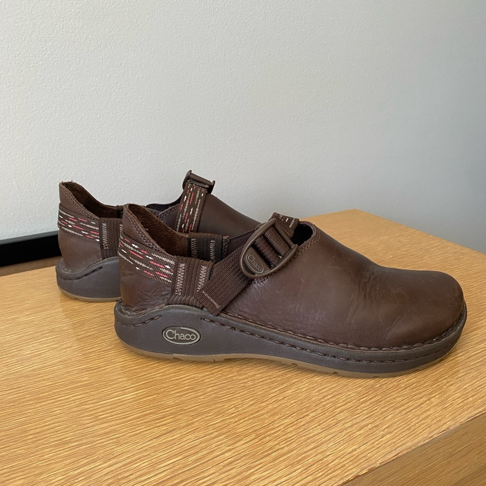 Brown Leather Chaco PedShed Slides - Picture 3 of 9
